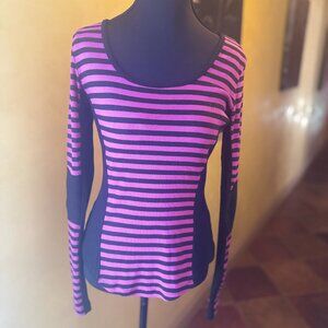 NWOT! RARE Y2K Betsey Johnson Collection Ribbed Knit Top – Black & Hot Pink M